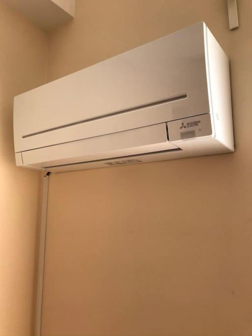 Great House + Air Conditioning + Free Car Parking Manchester Ngoại thất bức ảnh